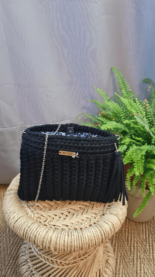 Sac à bandoulière au crochet - Modèle Bégonia 